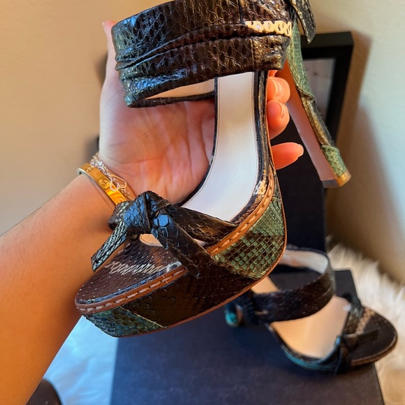 PRADA black snake leather twist knot block sandals heels ✨ - Picture 10 of 16